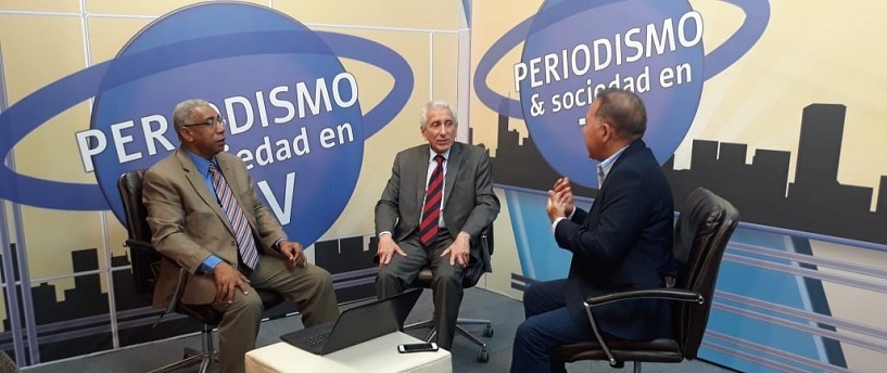 ENMANUEL ESQUEA CON GREGREGORY CAIMARES Y ANDRES MATOS