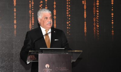 Foto Canciller En Gala Del Inversionista