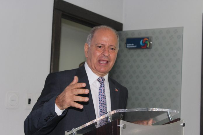 Embajador Serulle