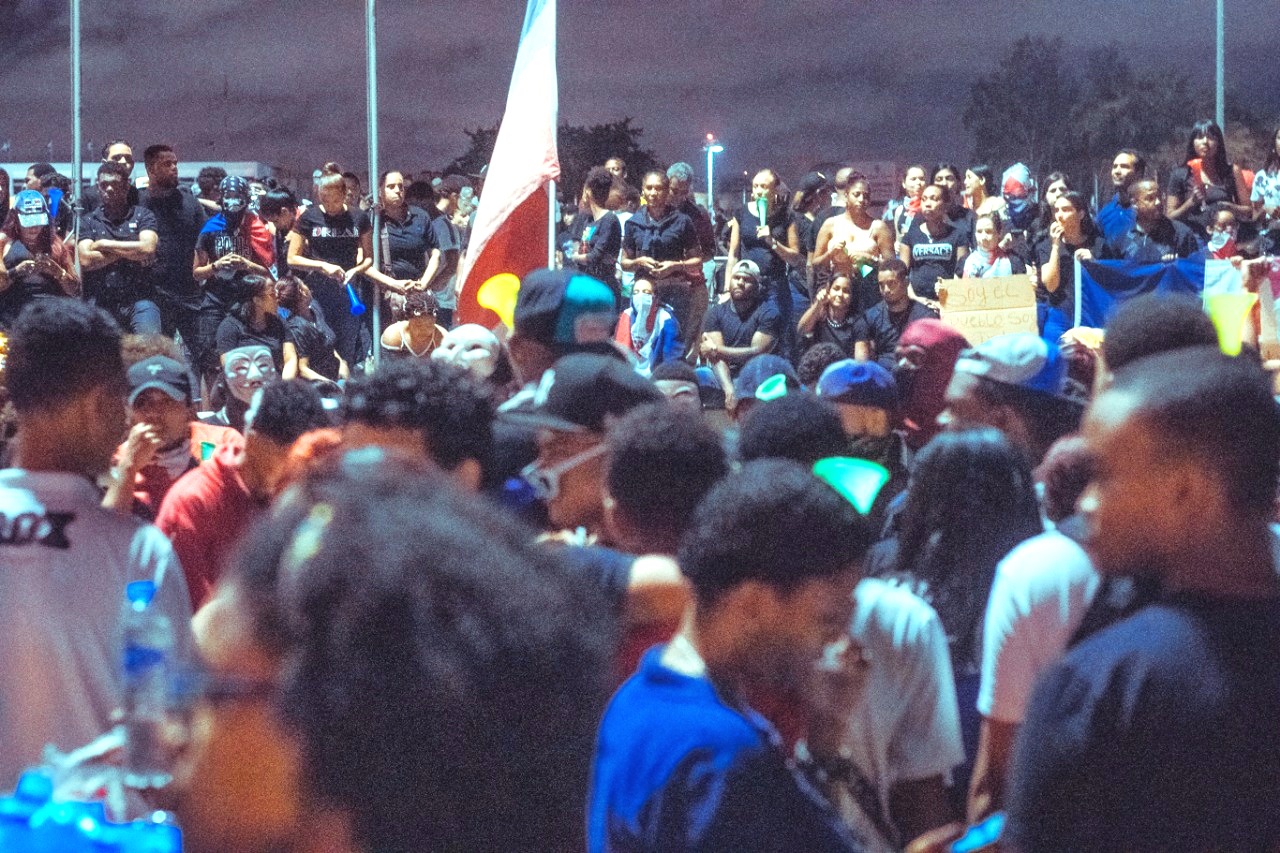 Jovenes Dominicanos De La Protesta.