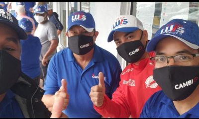 Foto MIAMI. Dirigentes Del PRM Que Participaron En La Caravana Entre Ellos Kelvin Acosta Coordinador De La Juventud En La Florida.