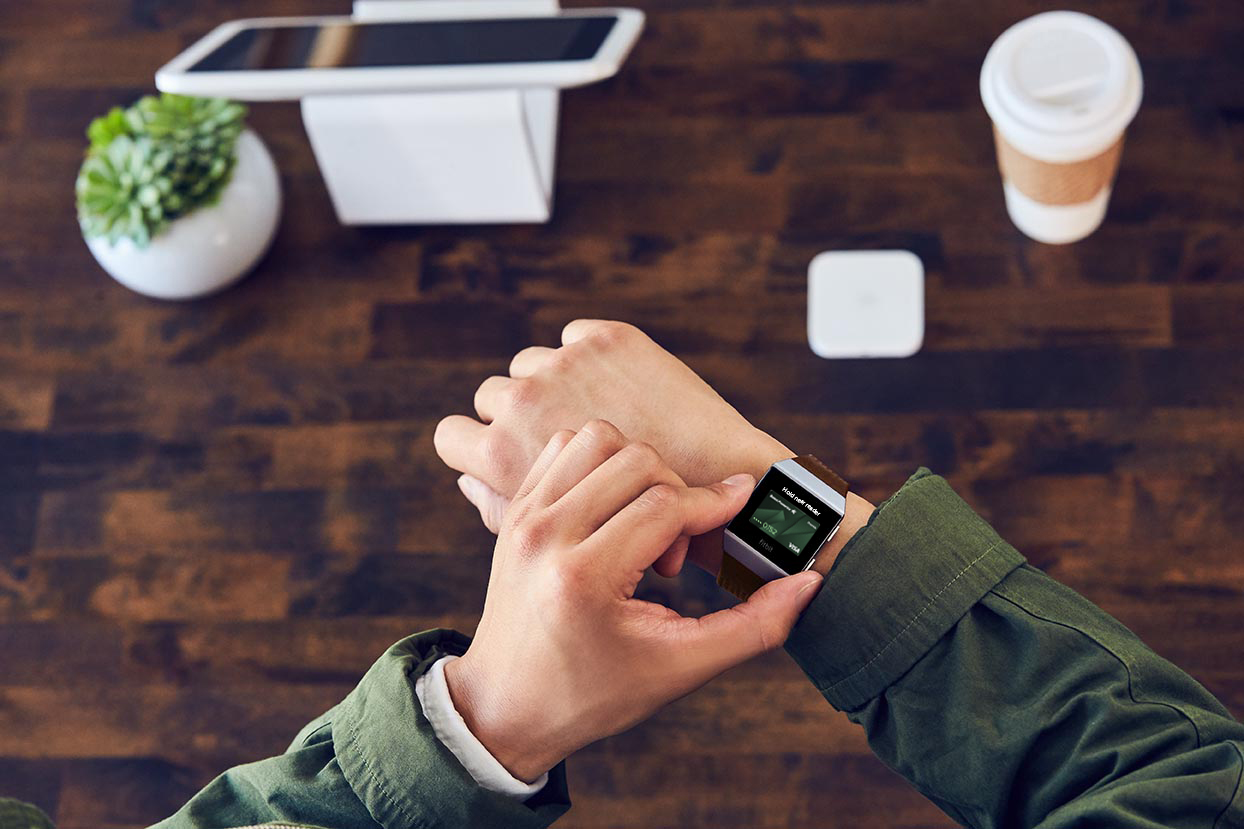 Foto Visa Fitbit NFC Comunicado Prensa