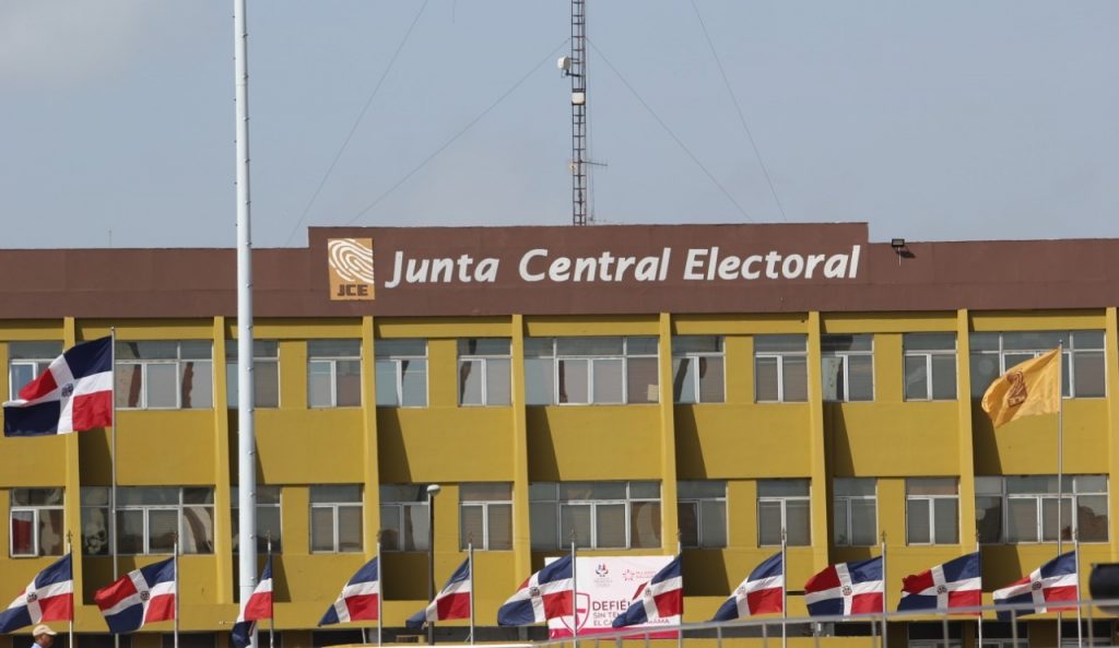 Dominicanos En EE.UU Condenan Gastos Millonarios En Elecciones Del Exterior 5 De Julio
