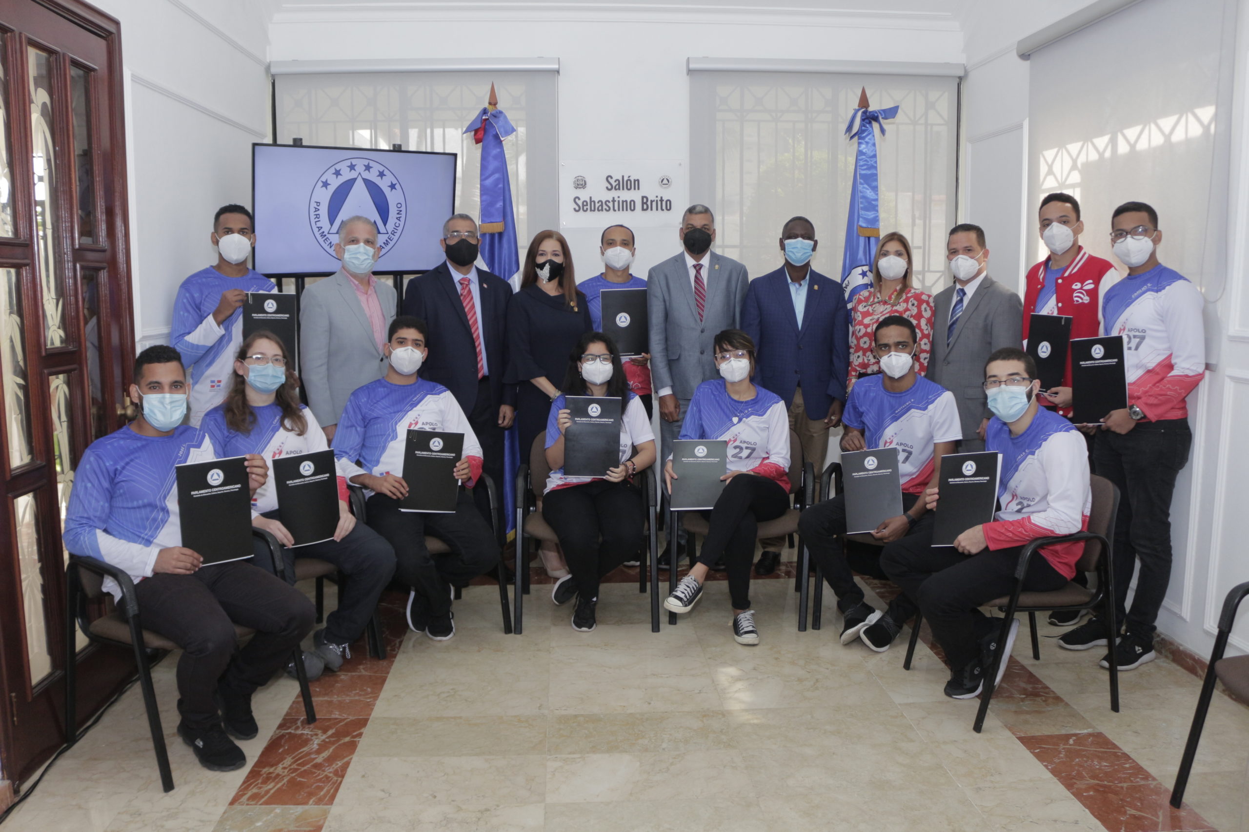 Foto Acto Reconocimiento A Estudiantes Y Y Catedraticos Del INTEC Scaled