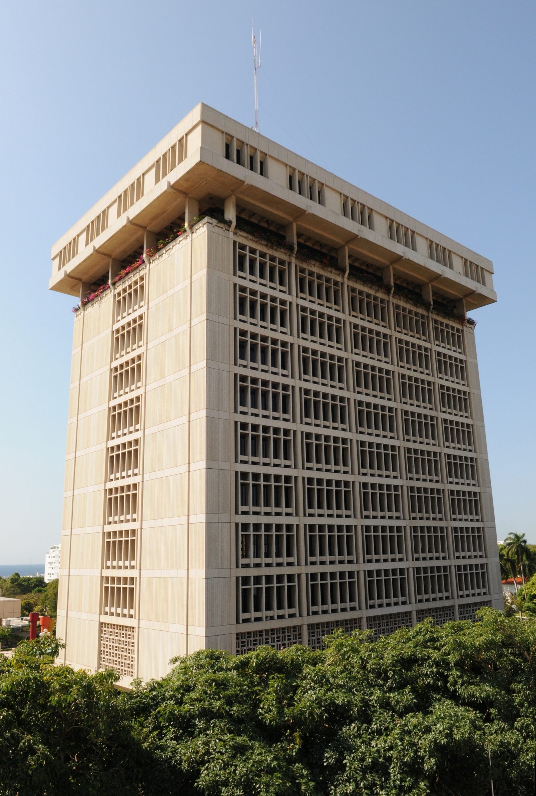 Banco Central De La Republica Dominicana Scaled