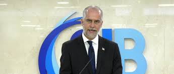 Alejandro Fernandez W