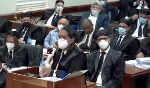Audiencia A Exfuncionarios