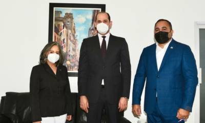Rosa Camila Rivera Adolfo Perez Director Promese Cal Y Angel Eduardo Familia