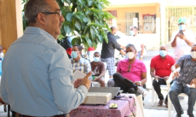 Foto El Diputado Carlos Sanchez Habla En El Encuentro Que Encabezo En Villas Agricolas. Jpg