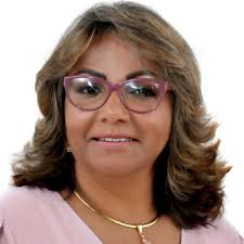 Dra Magdalena Pina