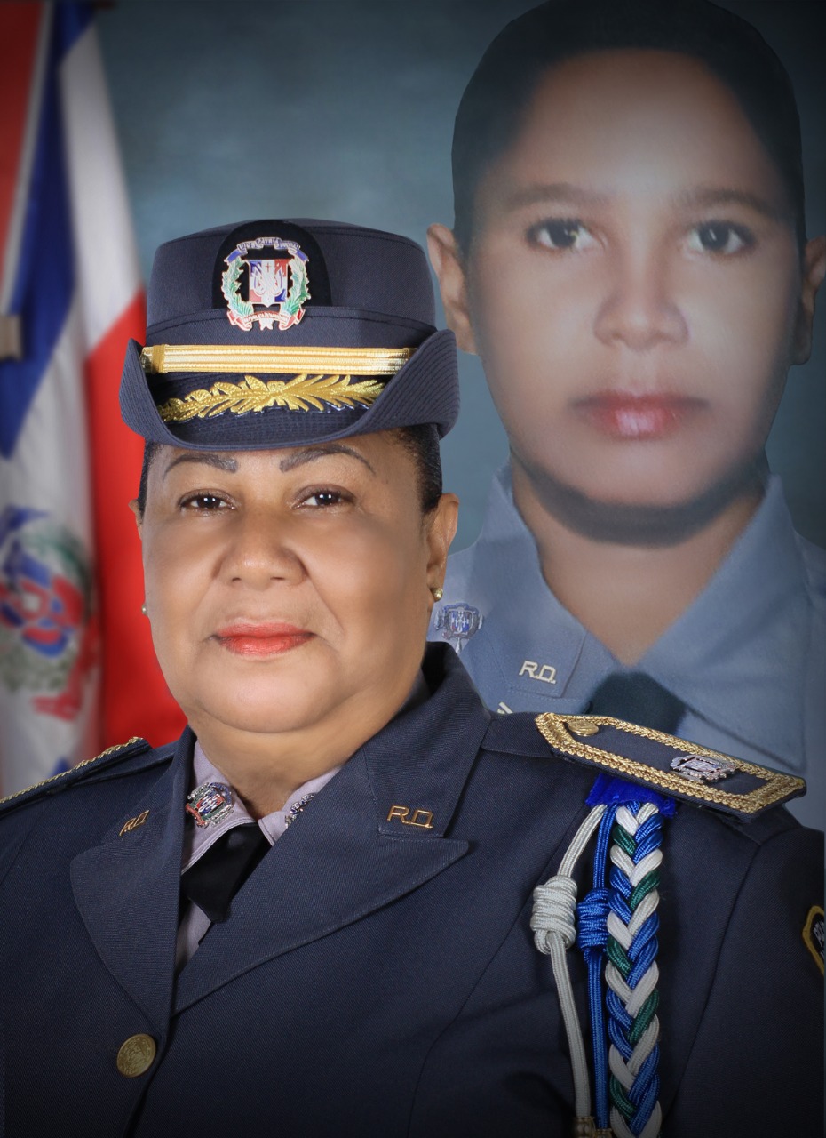 Teniente Coronel Rebeca Martinez