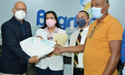 Entrega De Cheques