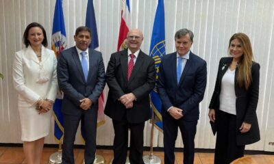 HM JUNTO LOS DIRECTIVOS DEL IICA