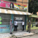 Foto Cierre De Uno De Los Negocios.