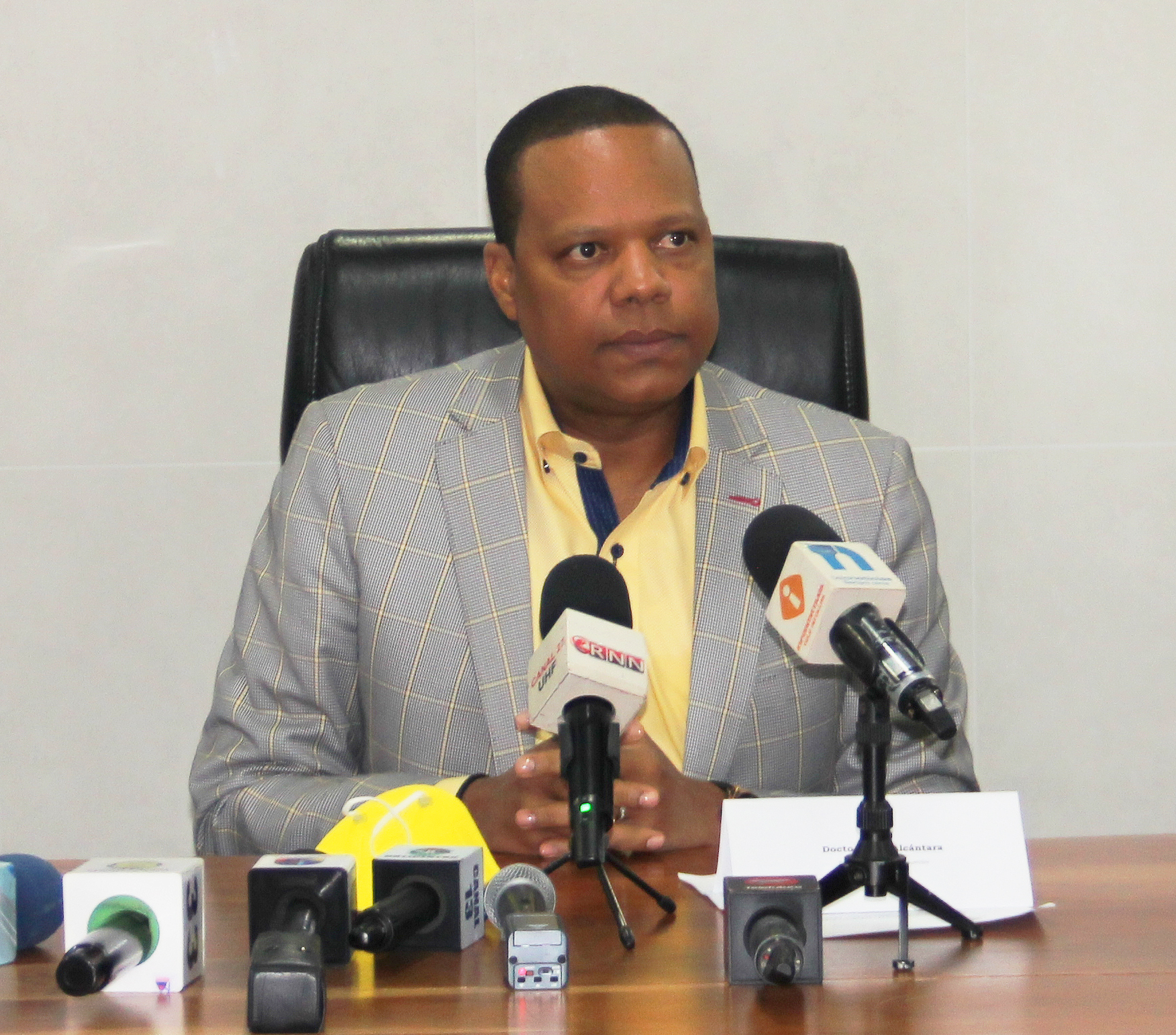 Director Ejecutivo De Pro Consumidor Doctor Eddy Alcantara 3