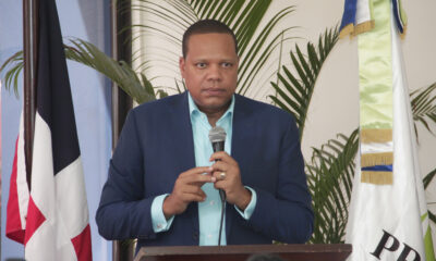 El Director Ejecutivo De Pro Consumidor Doctor Eddy Alcantara