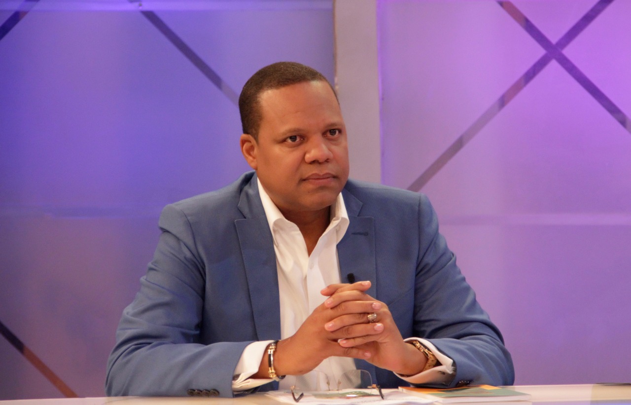 Foto El Director Ejecutivo De Pro Consumidor Eddy Alcantara 2 1