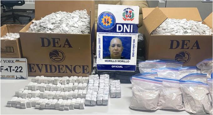 Un Hombre Con Carnet Del Dni Fue Arrestado En El Bronx Por Posesion De Drogas
