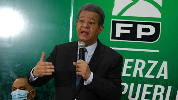 LEONEL VACUNA 1