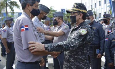 Policia 4