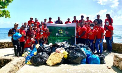 Jornada De Limpieza En Playa 