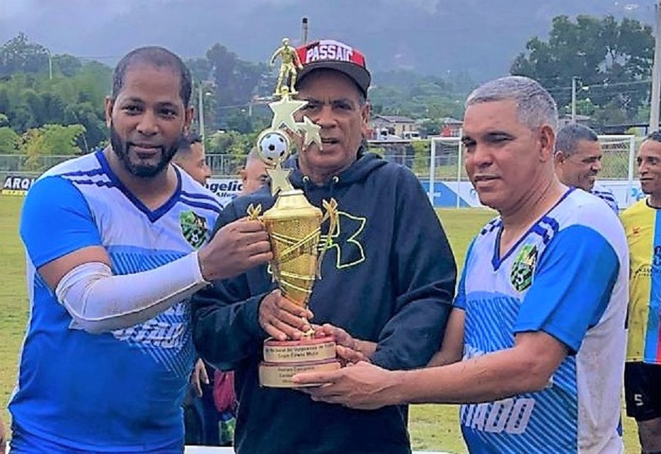 1 Entrega De La Copa