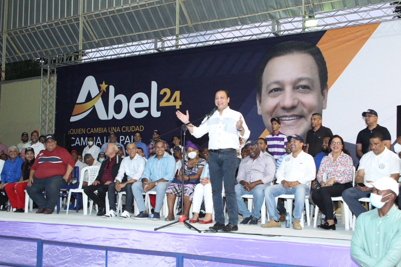 Abel Martinez En Azua 01