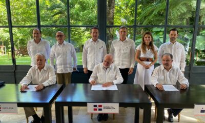 Firma De Empresarios De La 3era Cumbre De Mandatarios.jfif