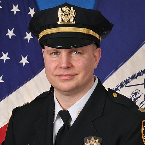 Nuevo Comandante Precinto 46 Bronx Afirma Combatira El Crimen