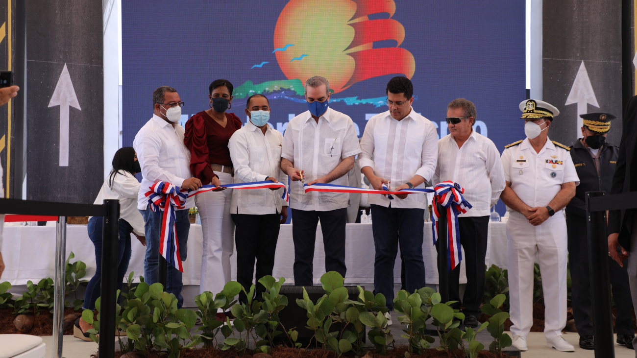 Abinader En Punta Cana