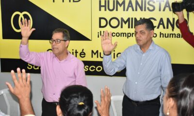 Foto En La Grafica El Actual Presidente Del PHD Elexido Paula Y El Secretrio General Ramon Emilio Goris