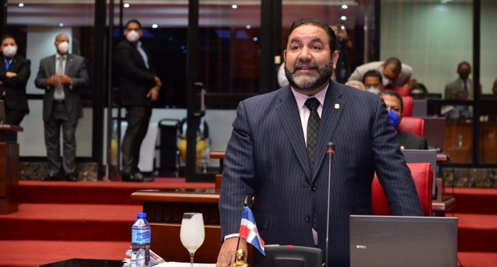 Foto Senador Ramon Rogelio Genao