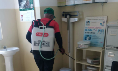Foto Momento Operativo De Fumigacion.