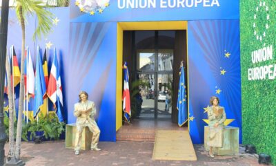 UE 1