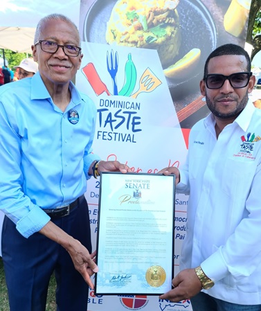 Z Senado Estatal NY Reconoce Emprendedor Dominicano