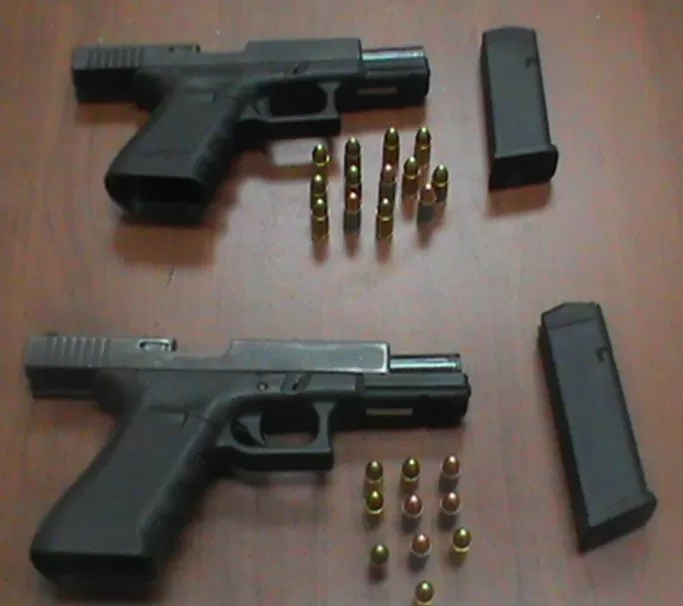 Pistolas
