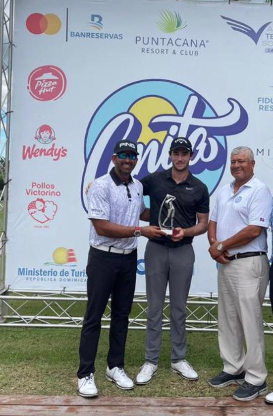 Desde La Izquierda Hiram Silfa Director Del Tour Canita Chris Nido Ganador Y Luis Jose Placeres Director De Fedogolf.