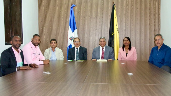 Foto Rueda De Prensa Del PHD.