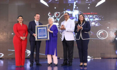 Dona Milagros Ortiz Bosch Reconoce Al MICM