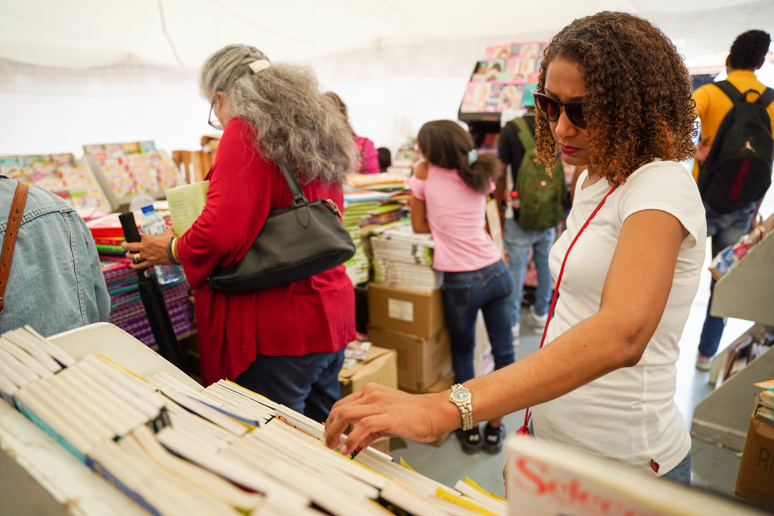 Bajo El Lema Para Todo Hay Un Libro La Celebracion De Las Bodas De Plata Del Evento Literario Mas Importante De La Republica Dominicana Ya Cuenta Con La Participacion De Mas 50 Invitados I Scaled