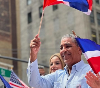 ZZZ Adriano Espaillat