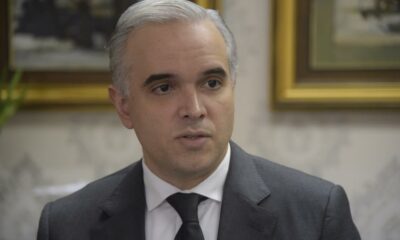 Decamps Ministro De Trabajo