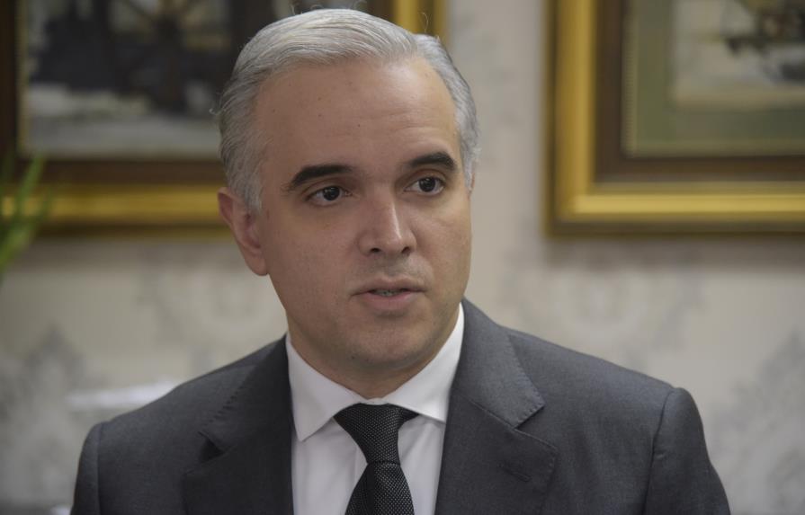 Decamps Ministro De Trabajo