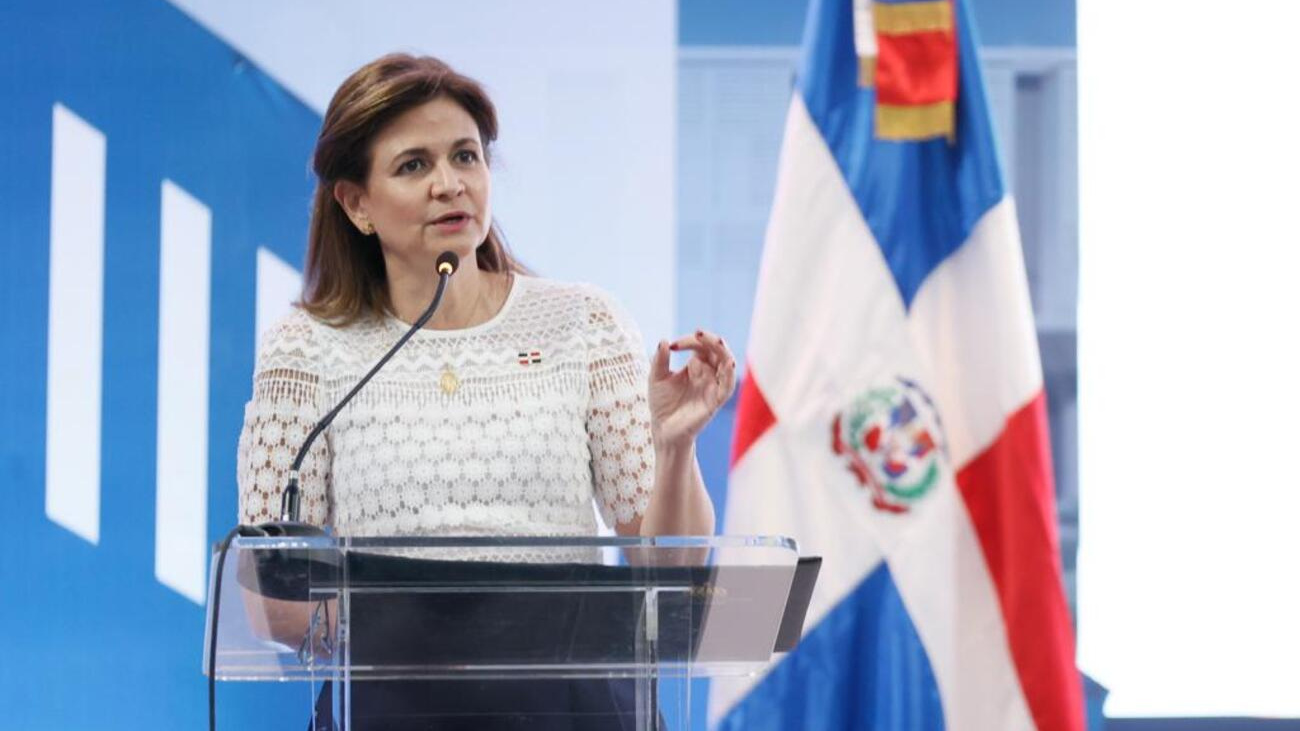 La vicepresidenta Raquel Peña