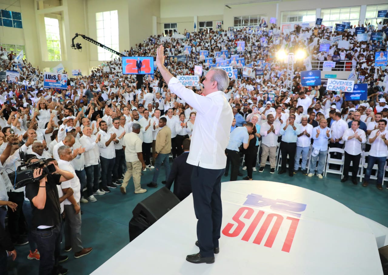 El presidente Luis Abinader