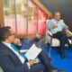 Arismendi Díaz Santana durante la entrevista con el periodista Héctor Herrera Cabral en el programa D`AGENDA.