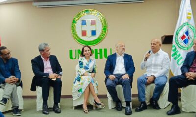 Integrantes del Observatorio Poético 