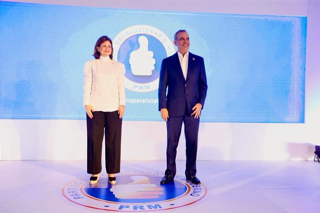 LA Y Raquel P