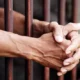 Hombre En Prision