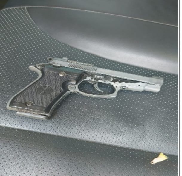 Pistola 2